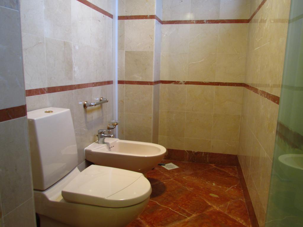 Alocassia Serviced Apartments Szingapúr Szoba fotó