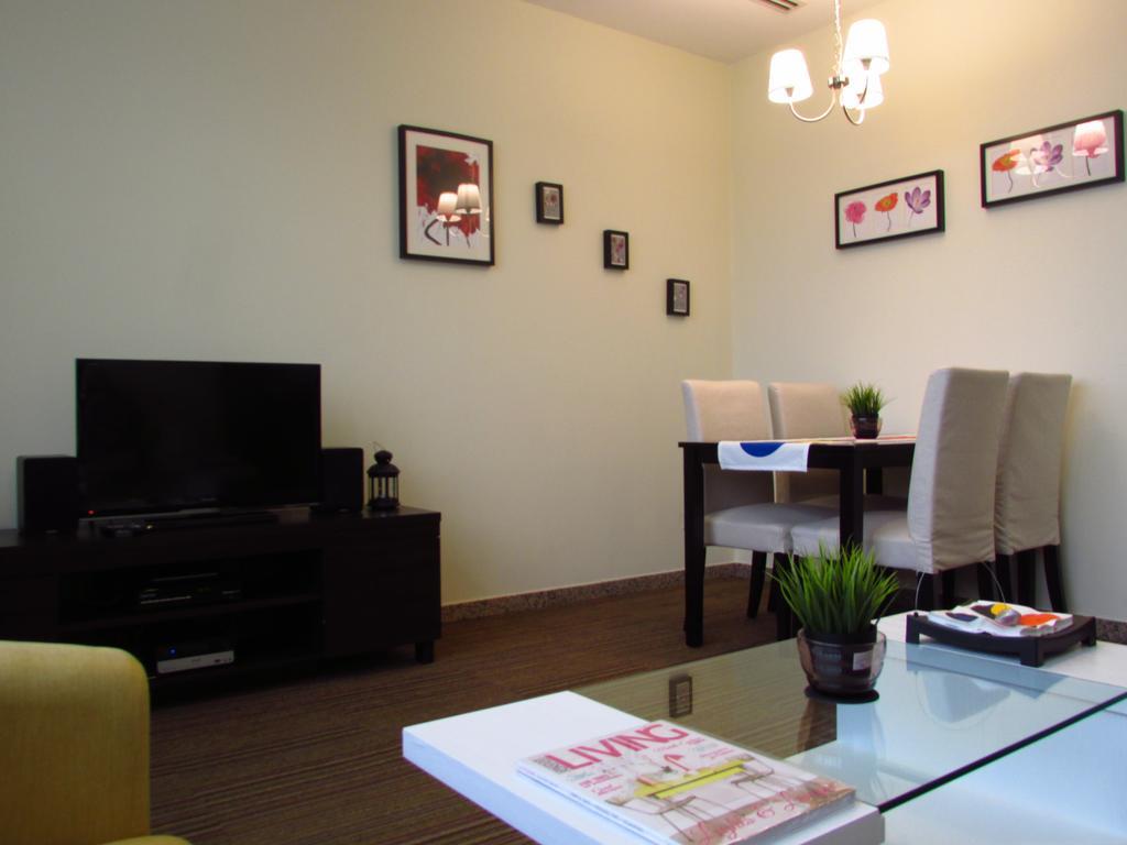 Alocassia Serviced Apartments Szingapúr Szoba fotó